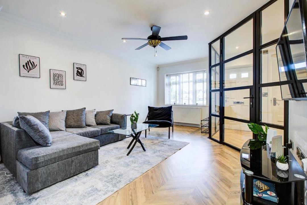 Photo of Livingroom in Iver