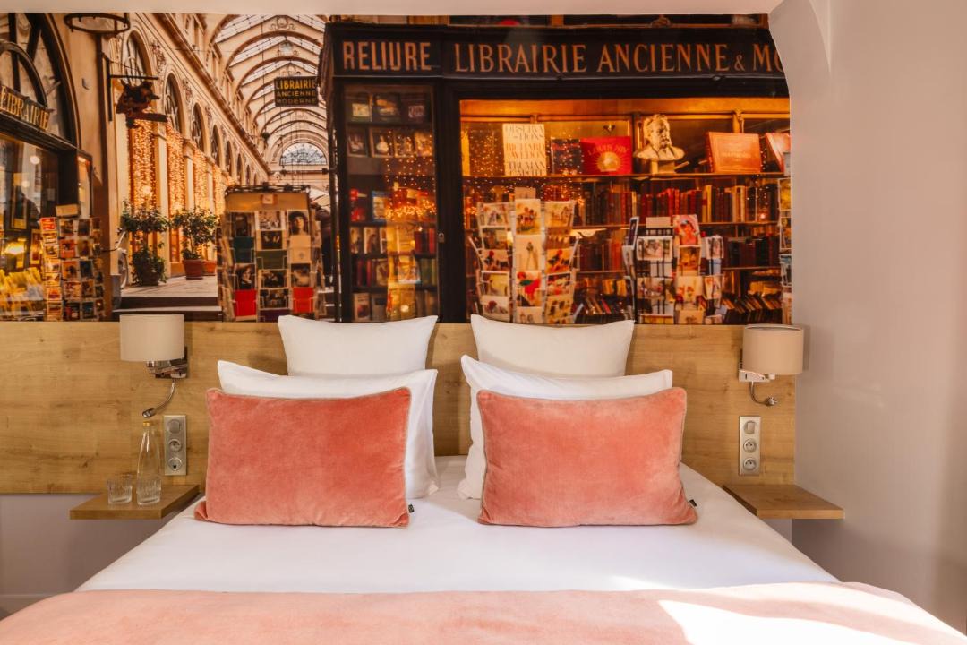 Photo of Others in 10th Arrondissement