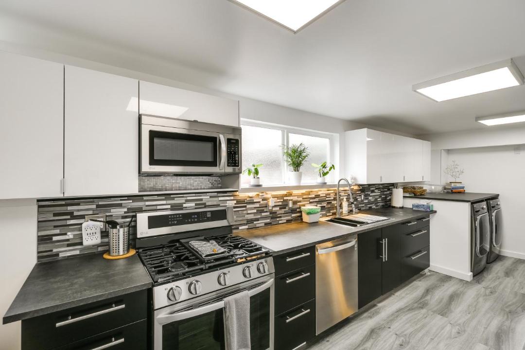 Photo of Kitchen in Education Hill