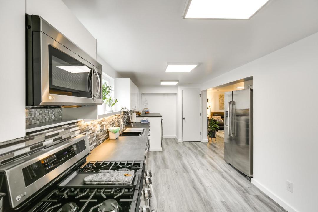 Photo of Kitchen in Education Hill