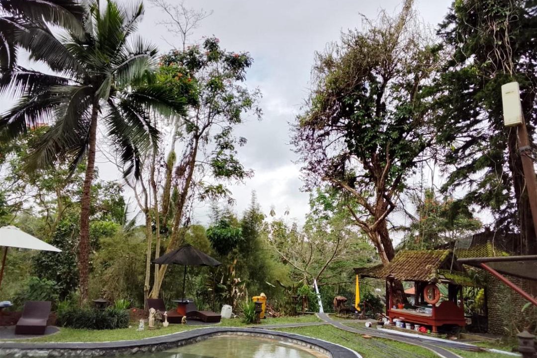 Photo of Others in Sambahan