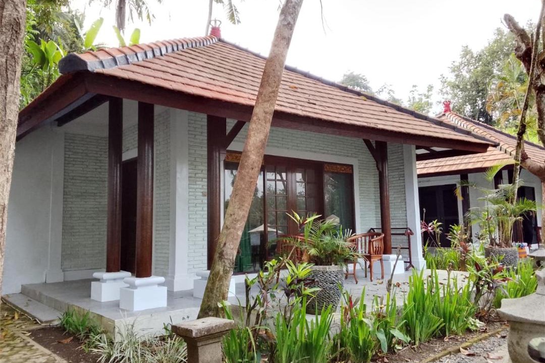 Photo of Others in Sambahan