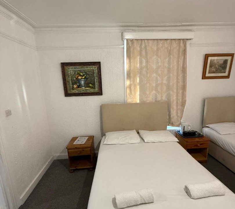 Photo of Bedroom in Horley