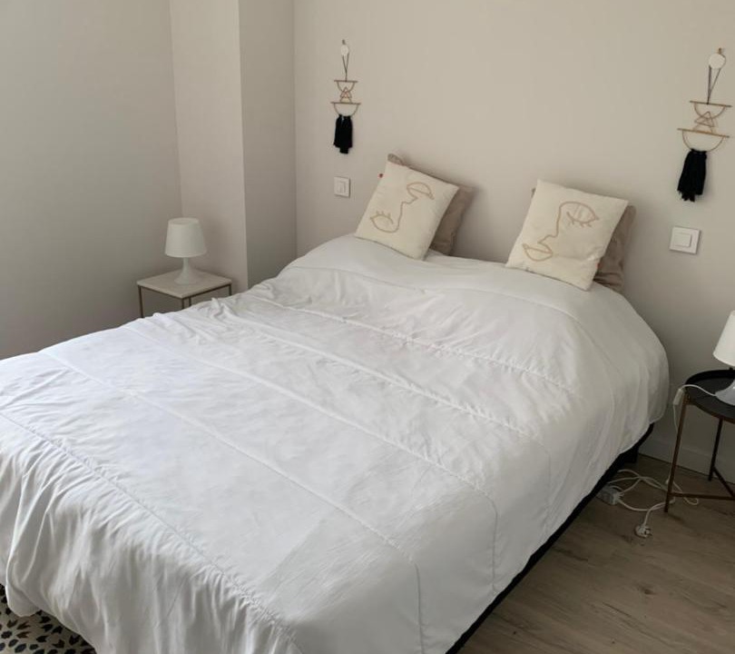 Photo of Others in Tavaux