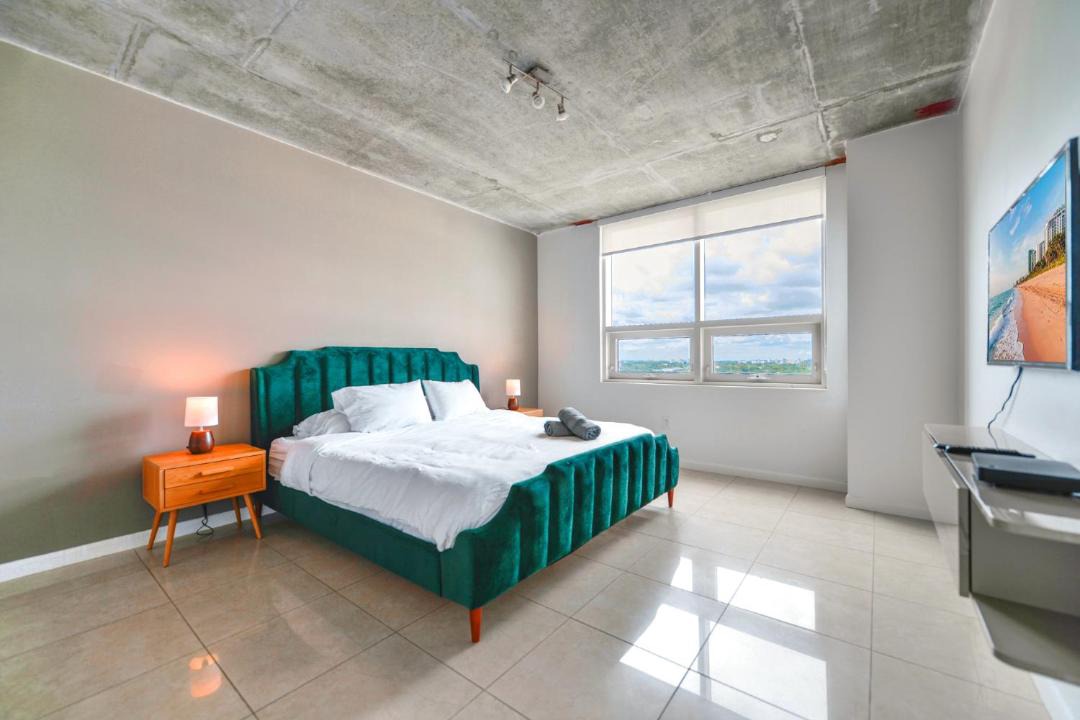 Photo of Bedroom in Midtown