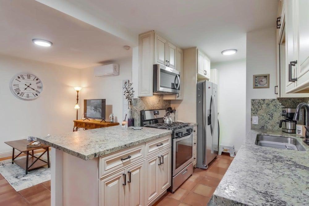 Photo of Kitchen in Central Mission Beach