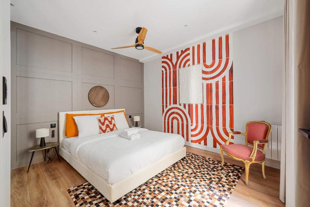 Photo of Bedroom in Arts-et-Metiers