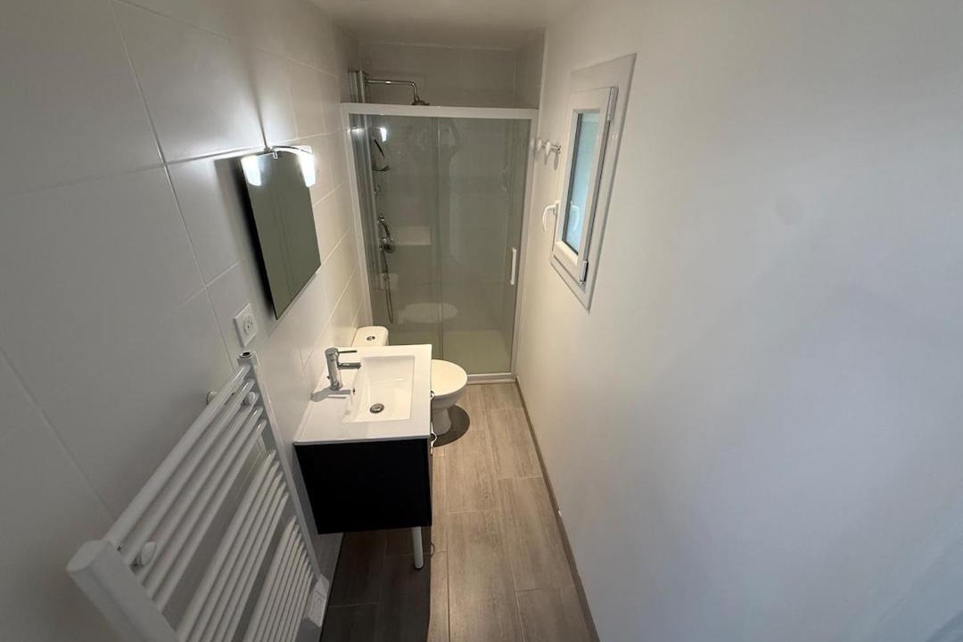 Photo of Bathroom in Saint-Amans-du-Pech