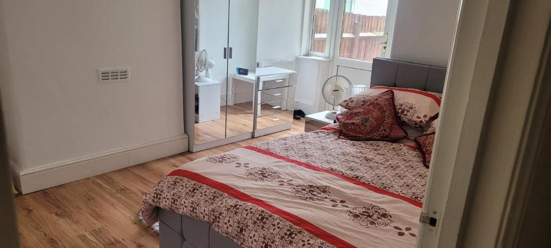 Photo of Bedroom in Broad Green