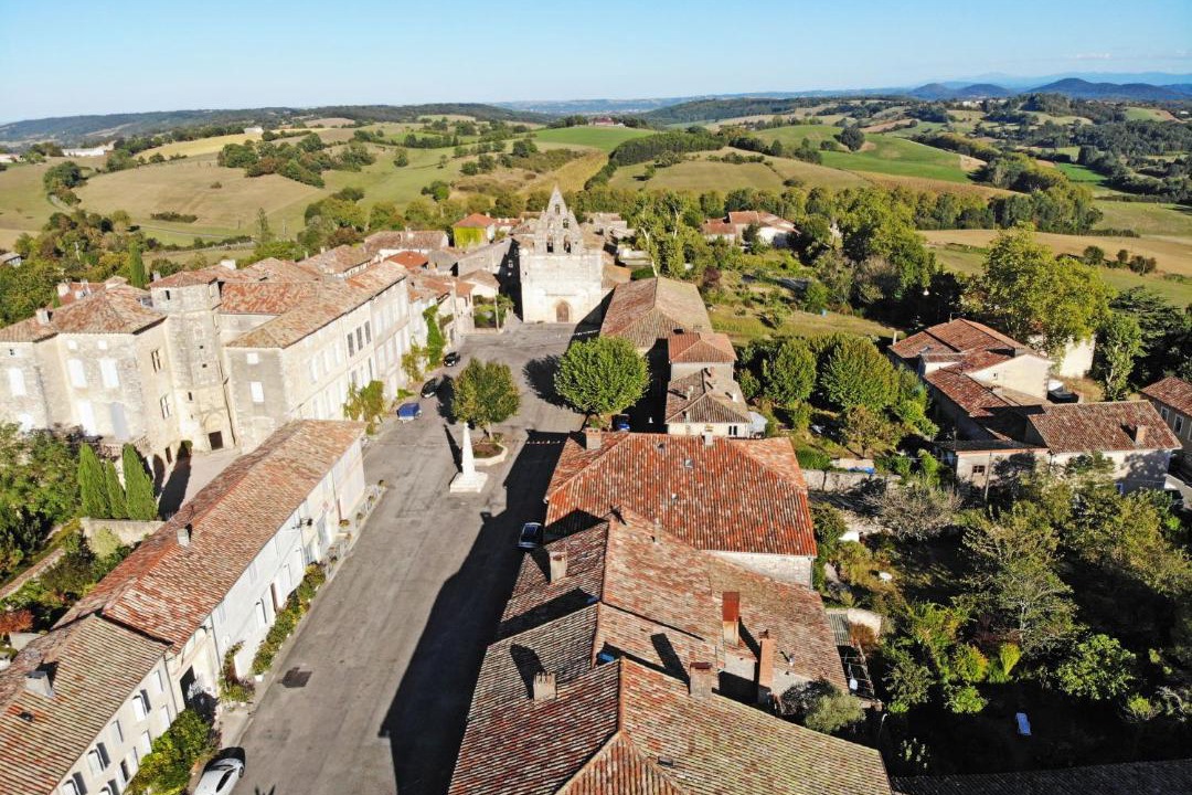 Photo of Buildings in Alan