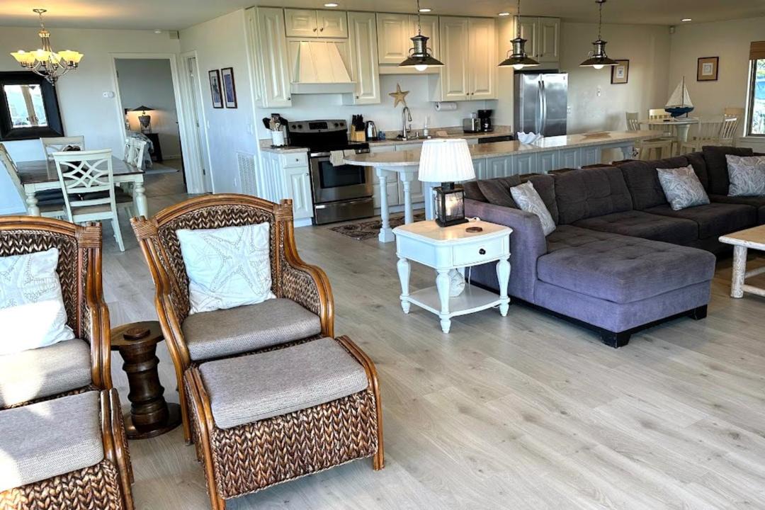 Photo of Others in Fort Bragg