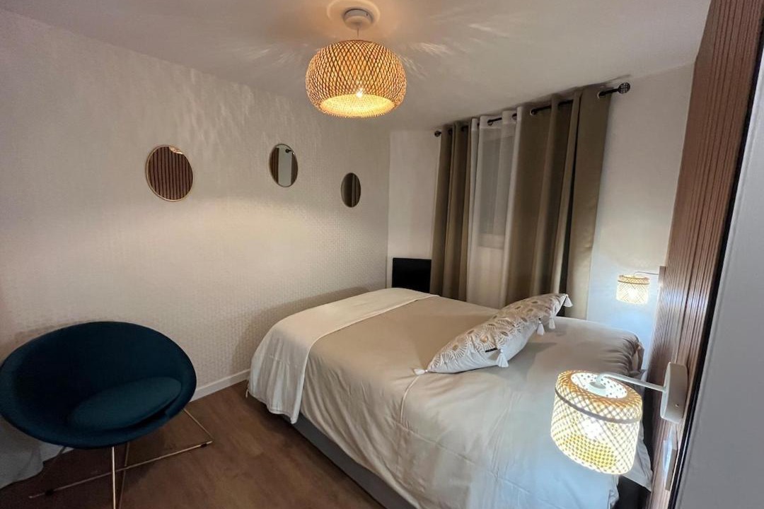 Photo of Bedroom in Bergerac