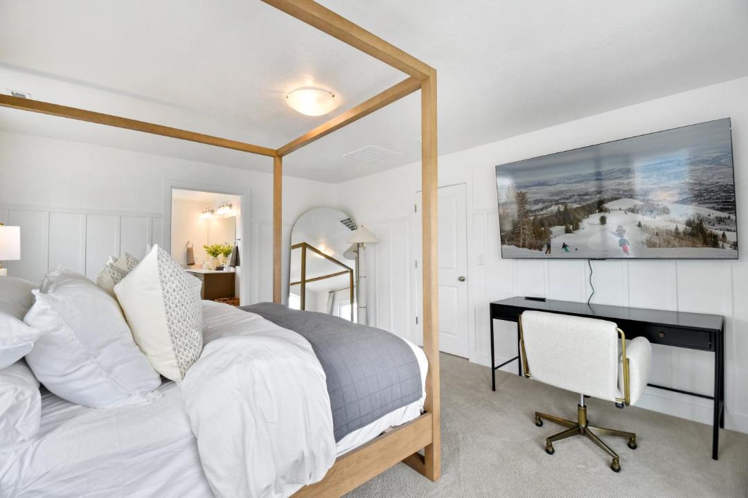 Photo of Bedroom in Heber