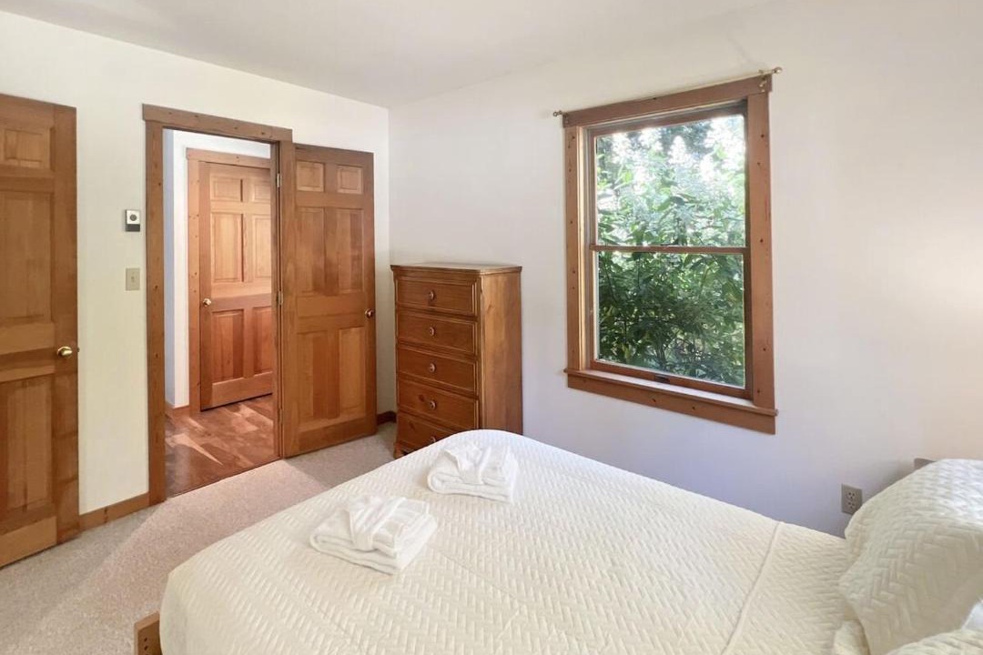 Photo of Bedroom in Ludlow