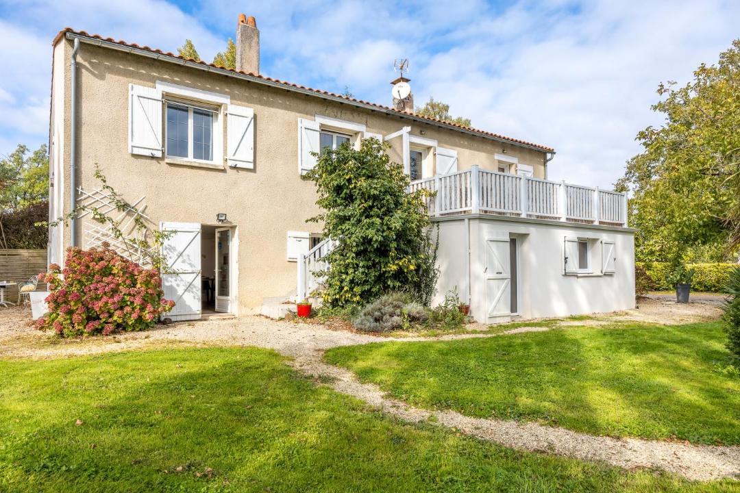 Photo of Others in Saint-Michel-Mont-Mercure