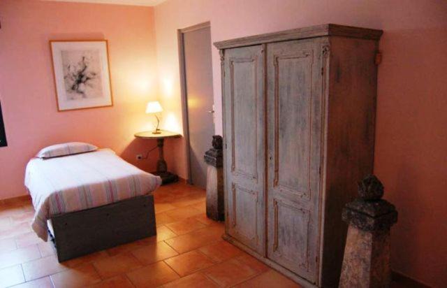 Photo of Bedroom in Coustellet