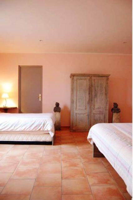 Photo of Bedroom in Coustellet