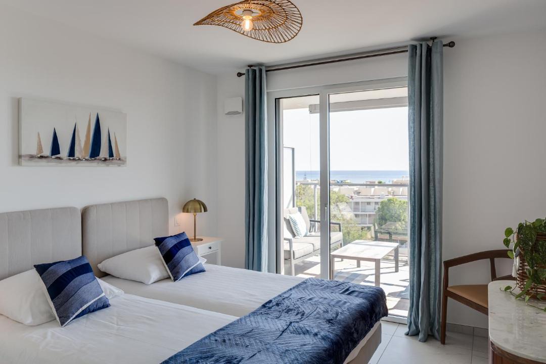 Photo of Bedroom in Saint-Laurent-du-Var