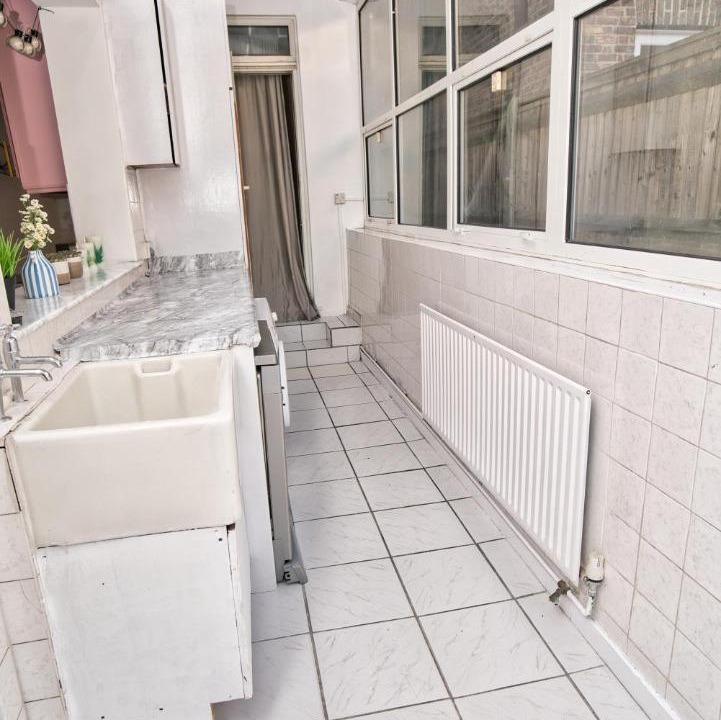 Photo of Others in Balham