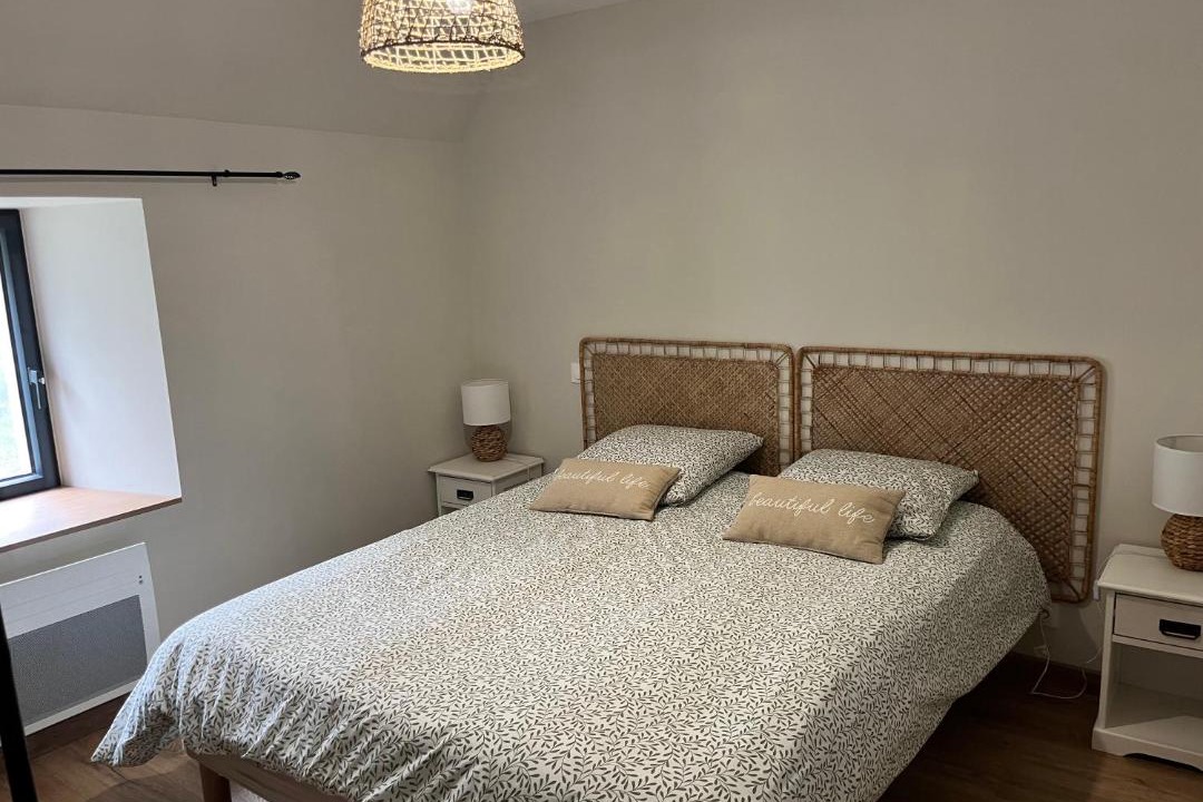 Photo of Others in Cruguel