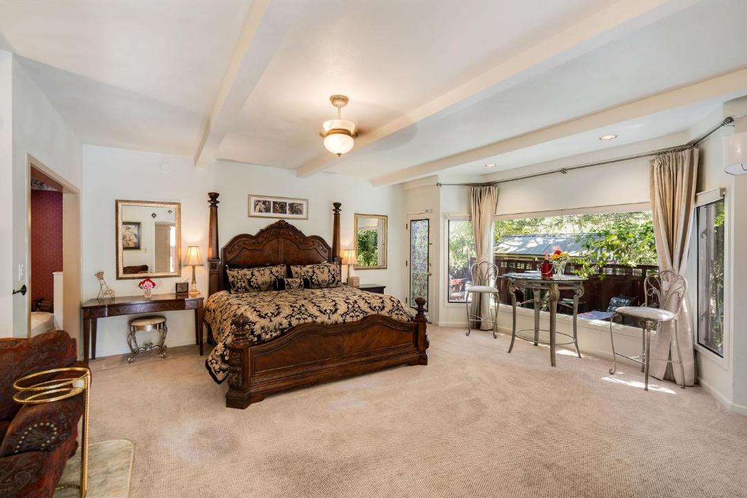 Photo of Bedroom in Calistoga