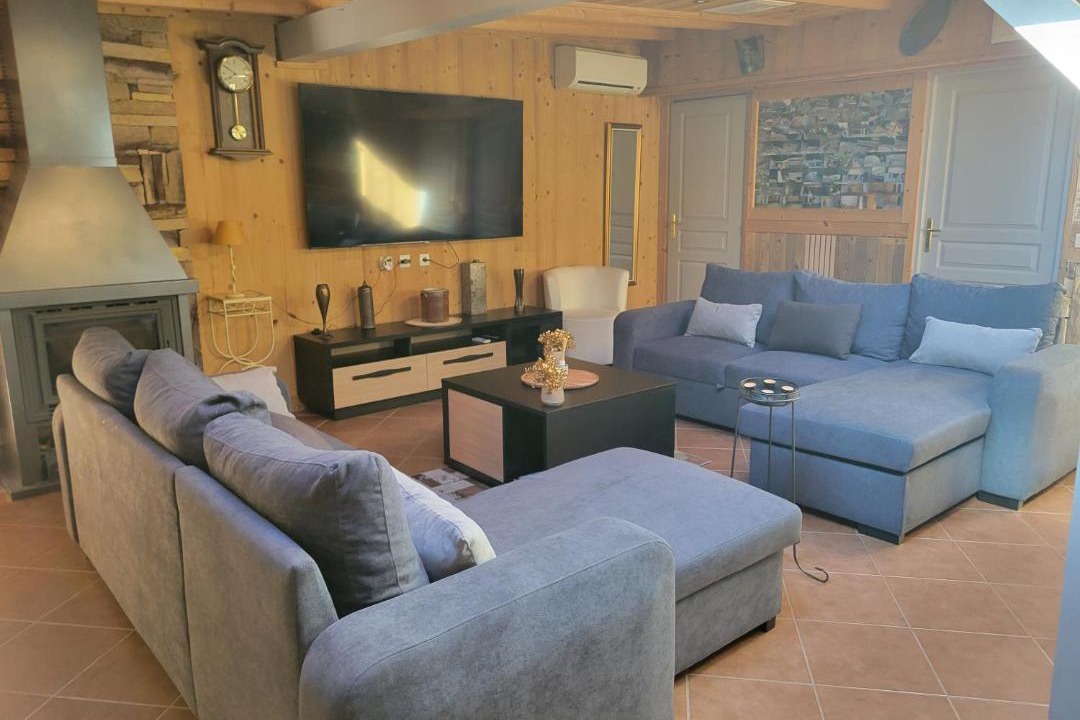 Photo of Livingroom in Sainte-Marie-de-Cuines
