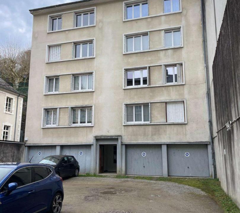 Photo of Others in Tulle