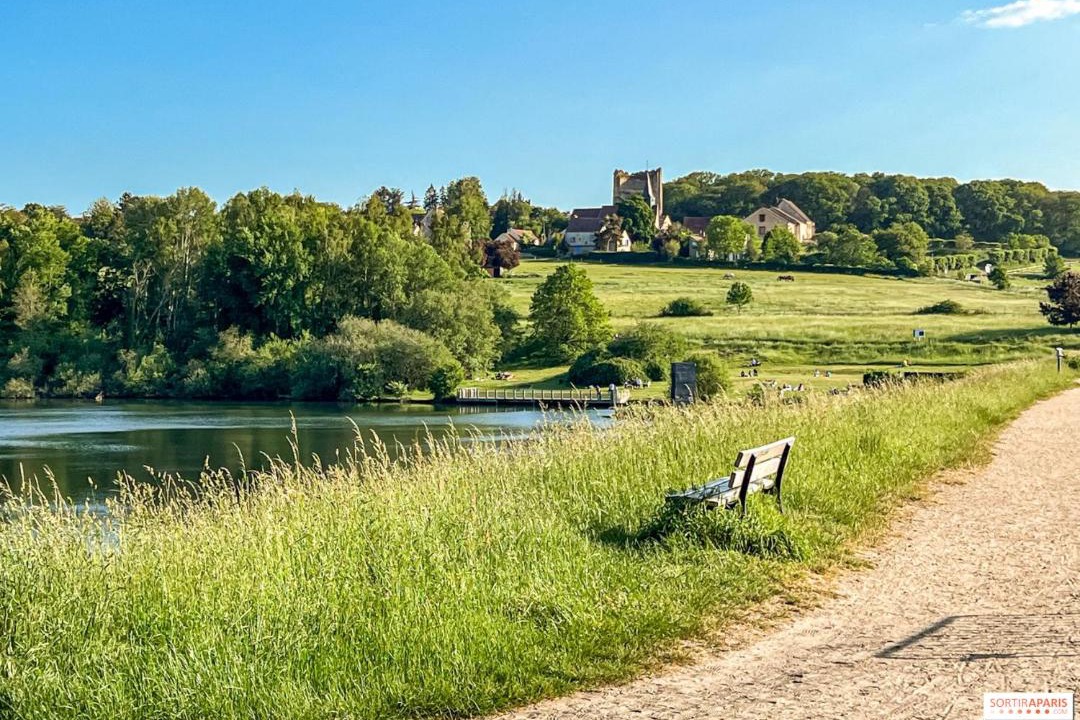 Photo of Others in Maurepas