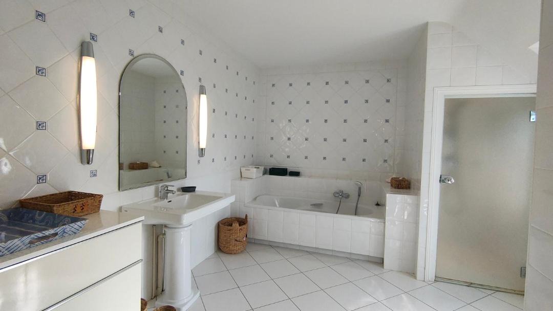 Photo of Bathroom in Levernois