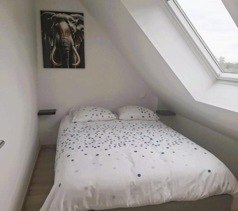 Photo of Bedroom in Ploubezre