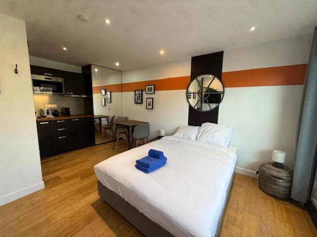 Photo of Bedroom in Issy-les-Moulineaux