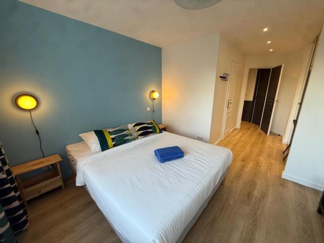 Photo of Bedroom in Issy-les-Moulineaux