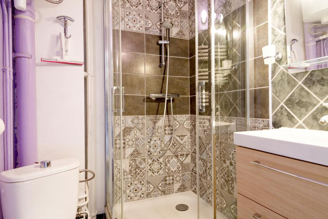 Photo of Bathroom in Courseulles-sur-Mer