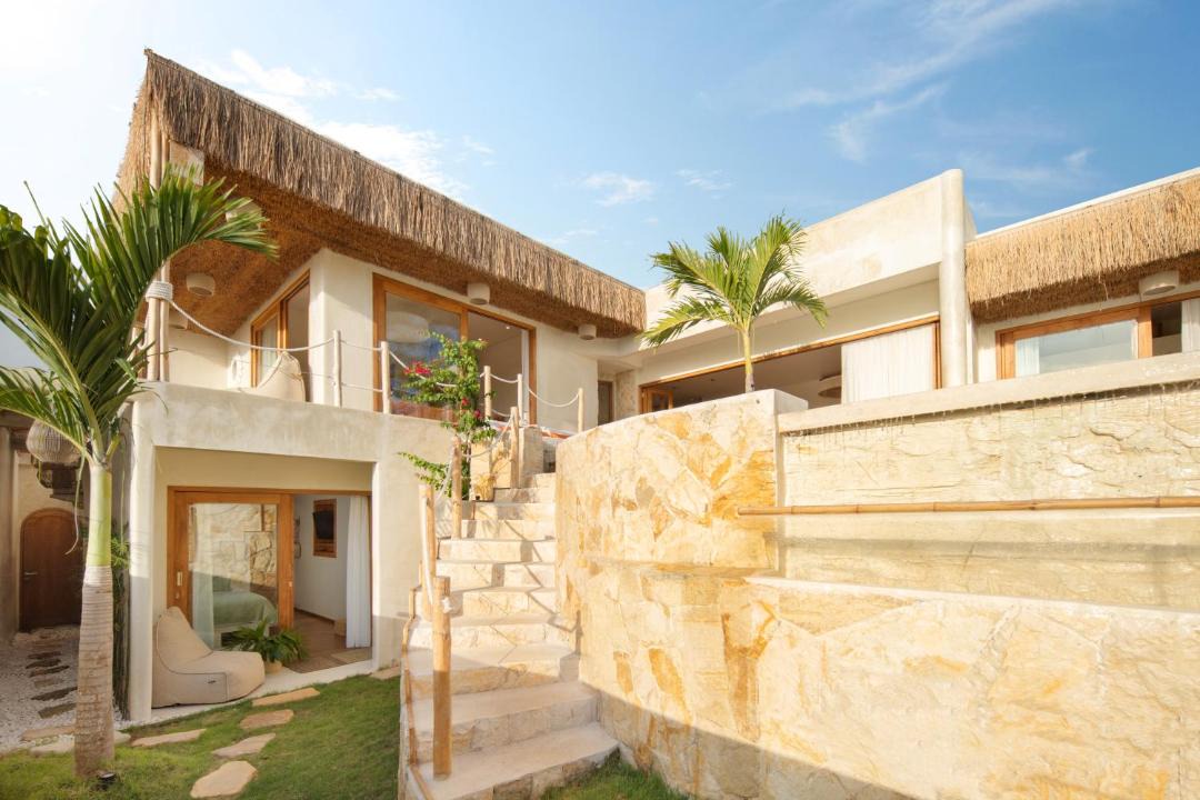 Photo of Others in Mushroom Bay