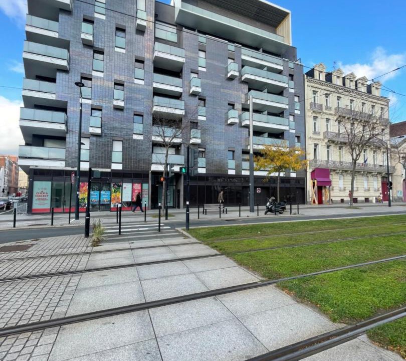 Photo of Buildings in Downtown Le Havre