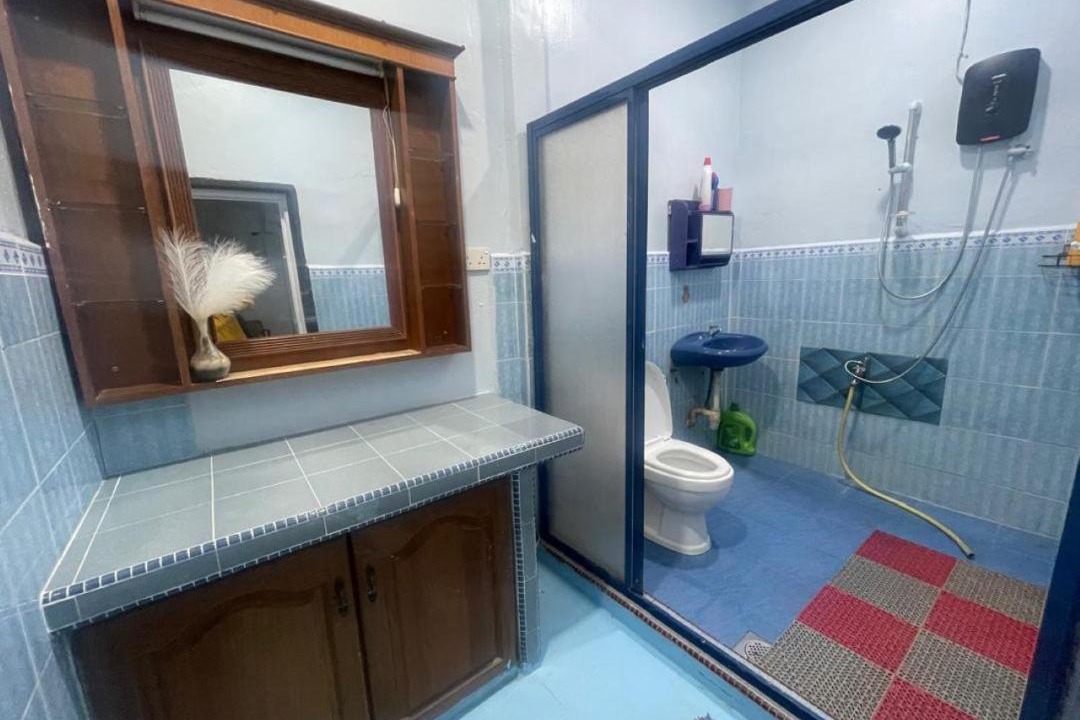 Photo of Others in Paka