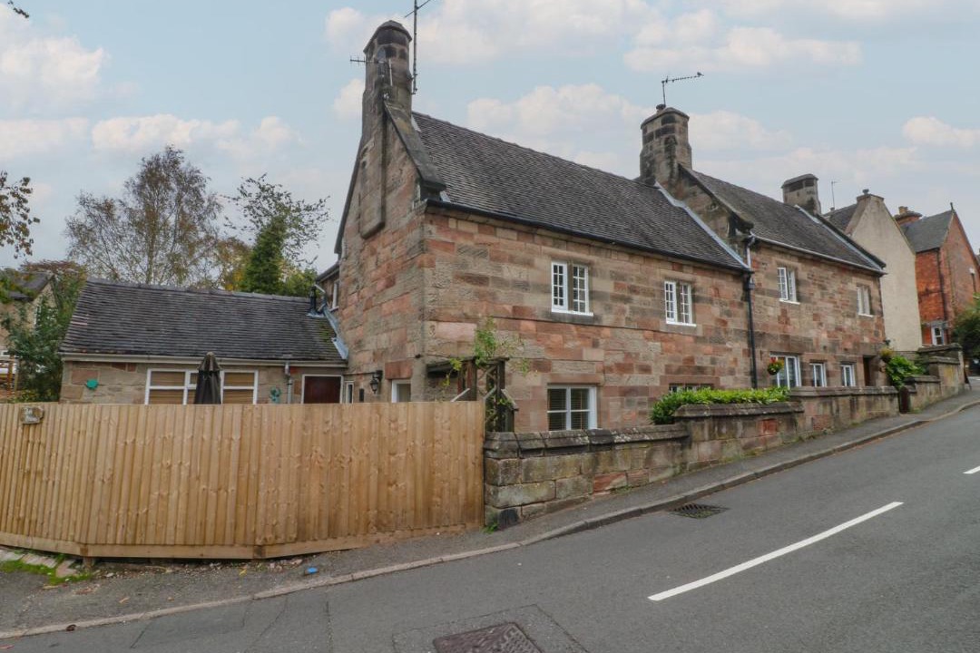 Photo of Buildings in Alton