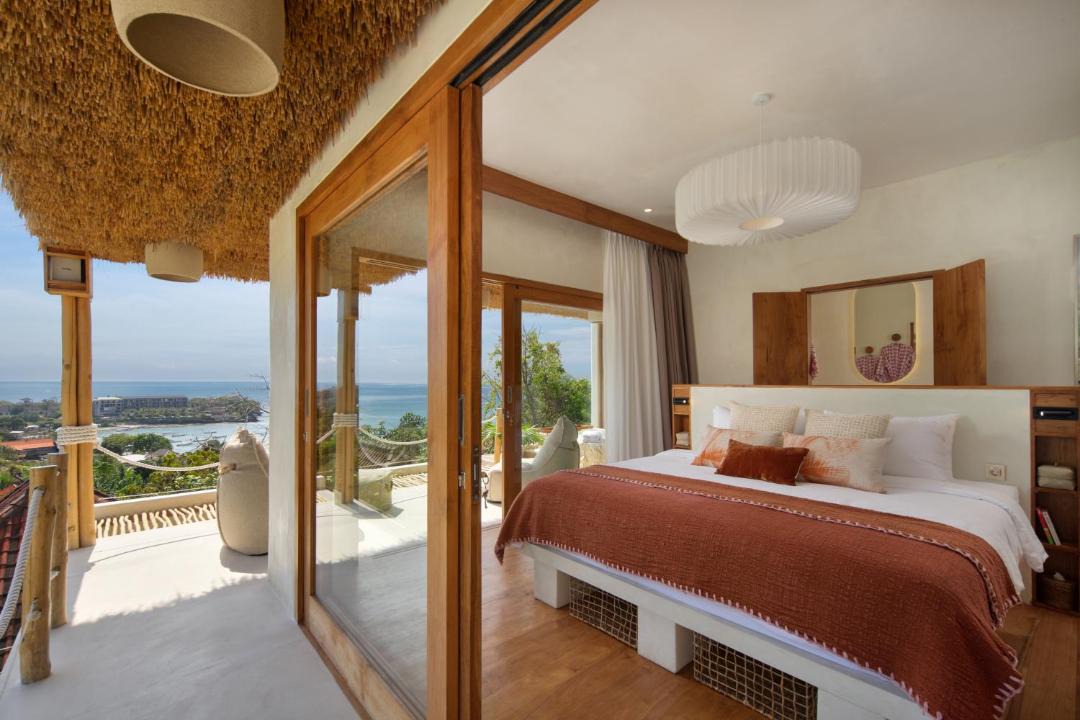 Photo of Others in Mushroom Bay