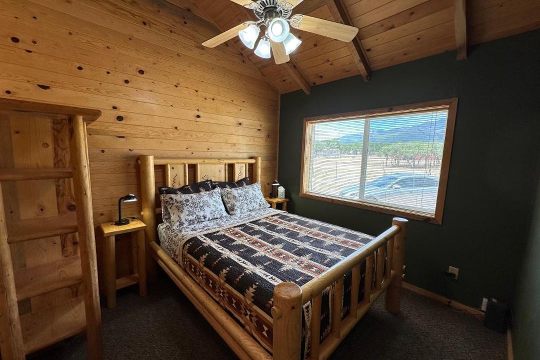 Photo of Bedroom in La Sal