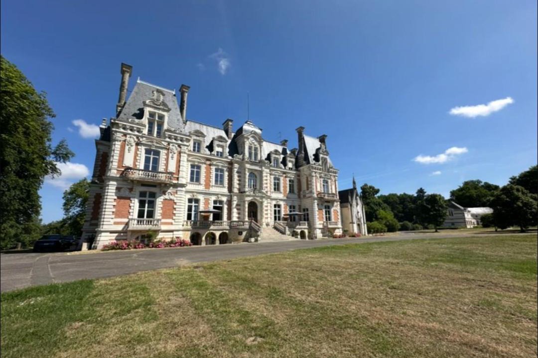 Photo of Others in La Bruere-sur-Loir