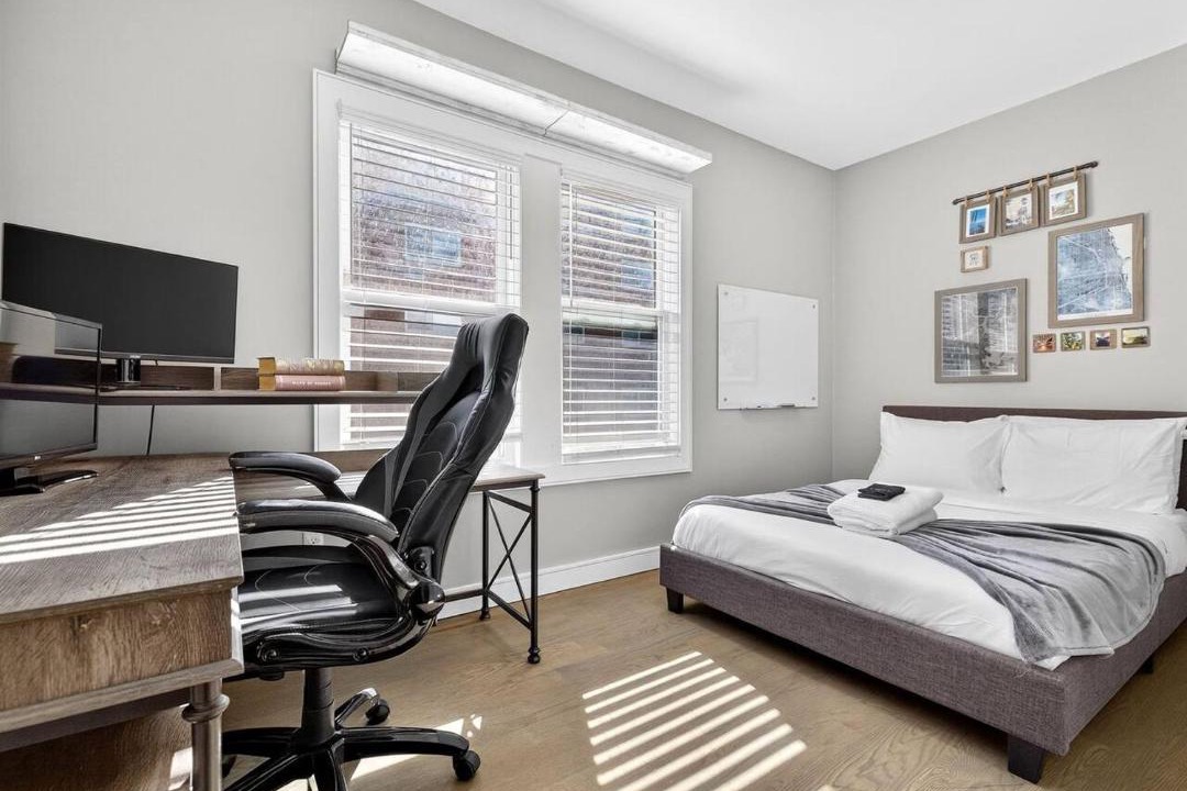 Photo of Bedroom in Highland Park