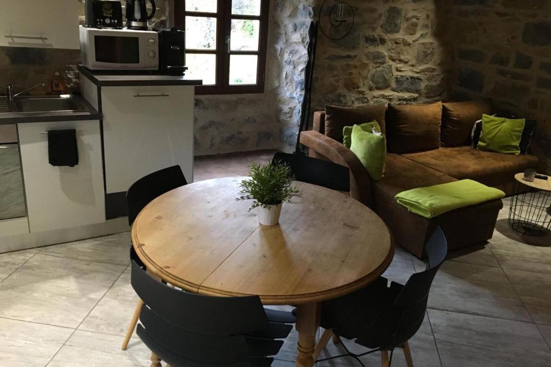 Photo of Others in Mostuejouls