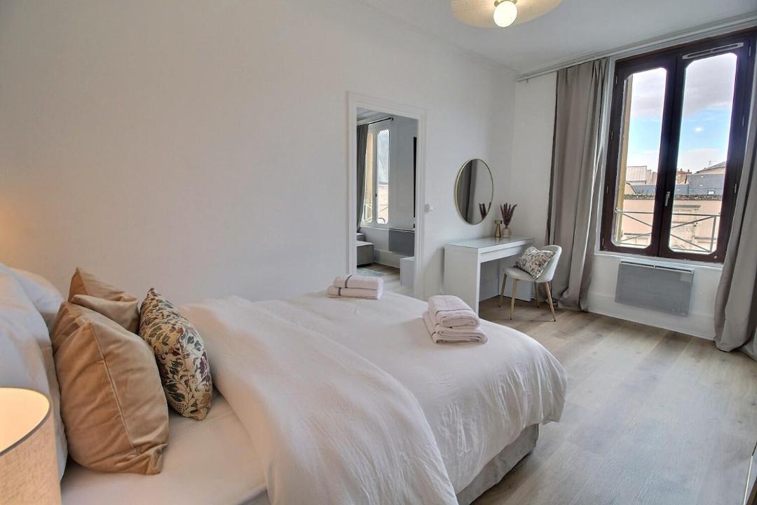 Photo of Bedroom in Bourges