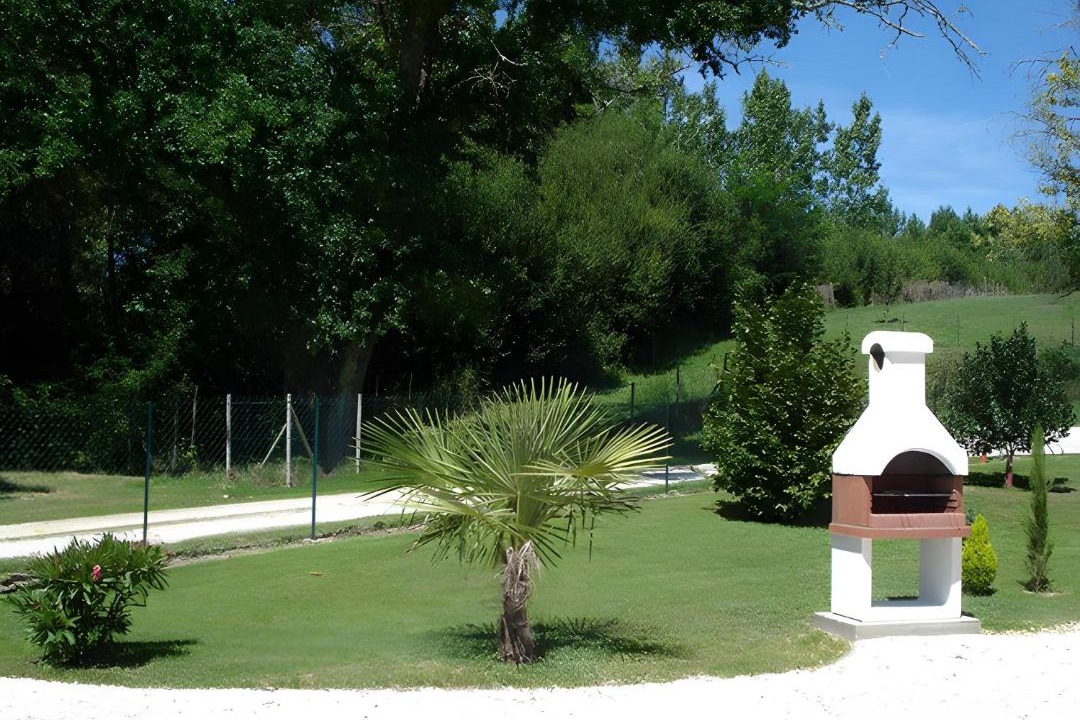 Photo of Others in Montpon-Menesterol