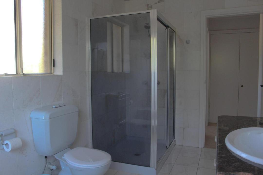 Photo of Bathroom in Black Head