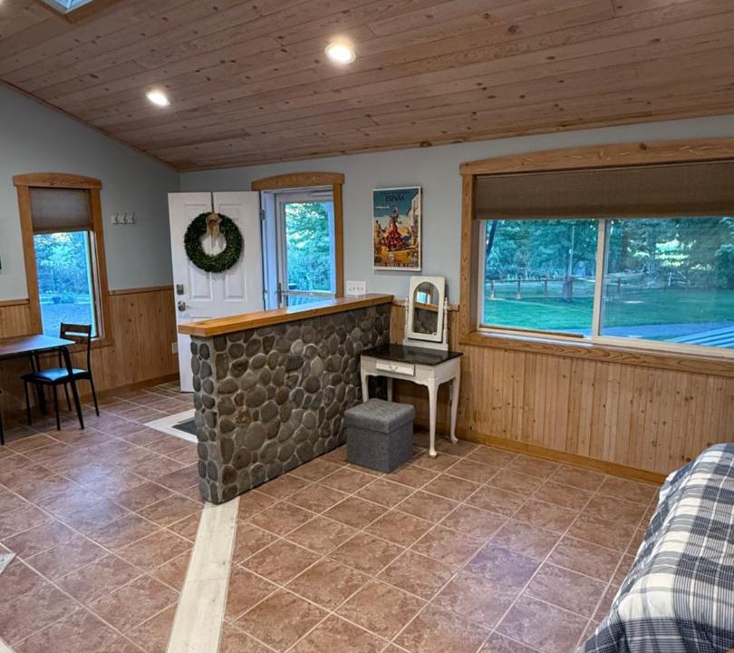 Photo of Others in Gleed