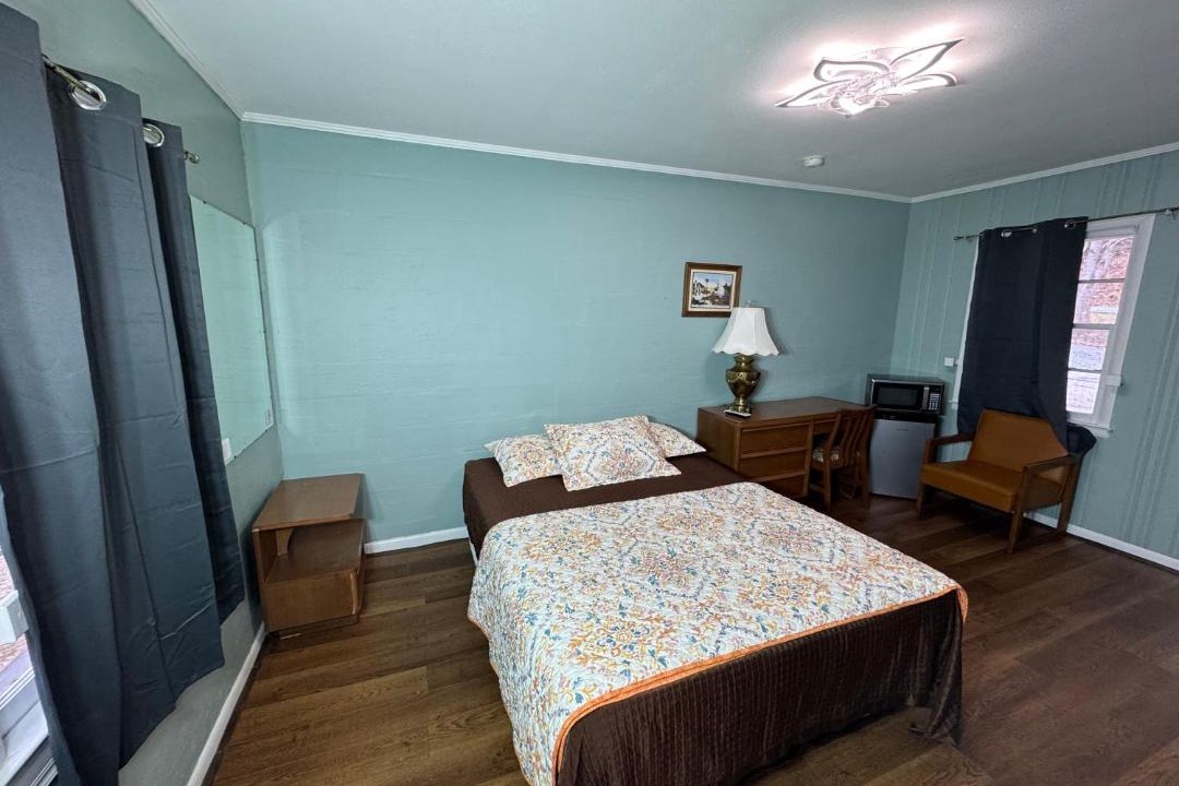 Photo of Bedroom in Linville Falls