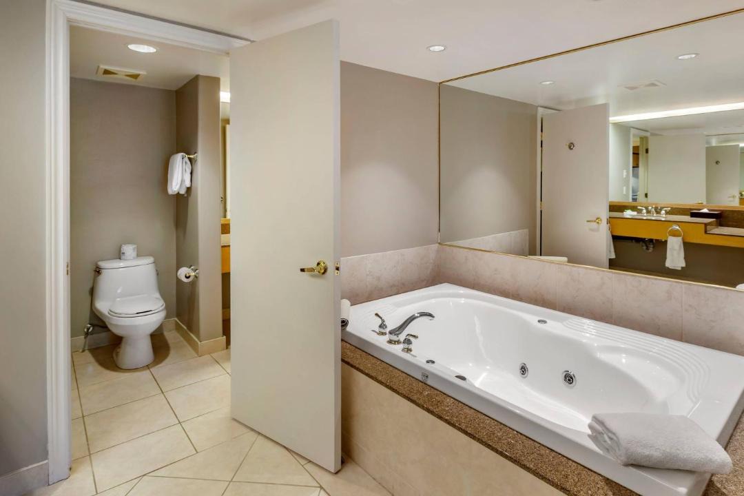 Photo of Bathroom in Oro-Medonte