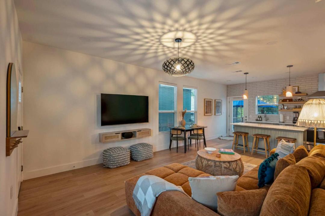 Photo of Livingroom in Chestnut
