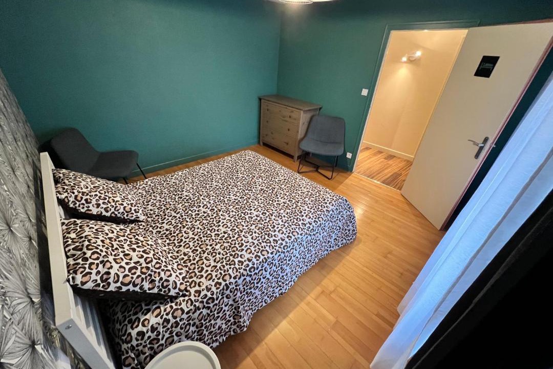 Photo of Bedroom in Commercy